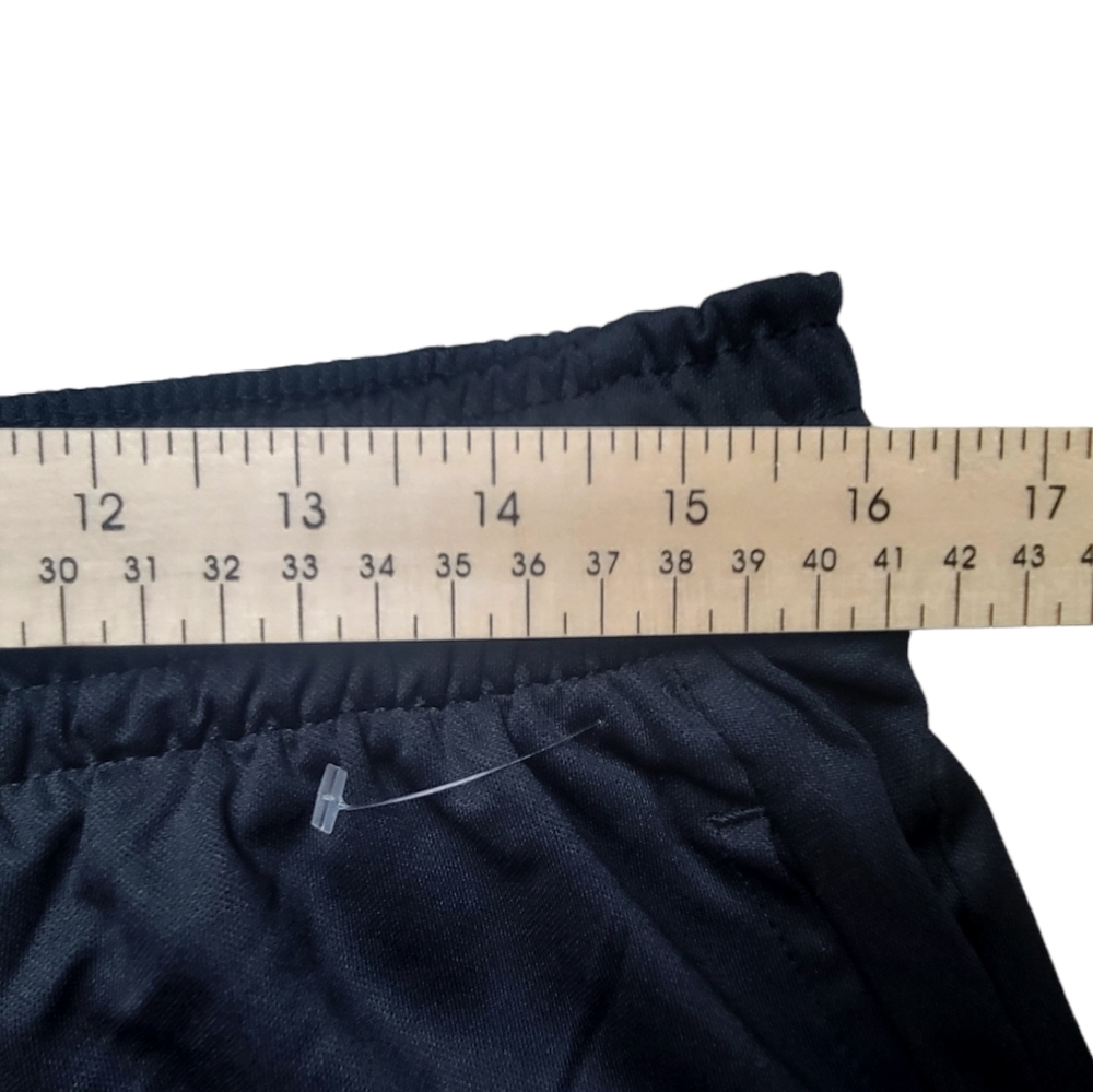 FC Barcelona Shorts size L Soccer Team Barca Black - Picture 6 of 14
